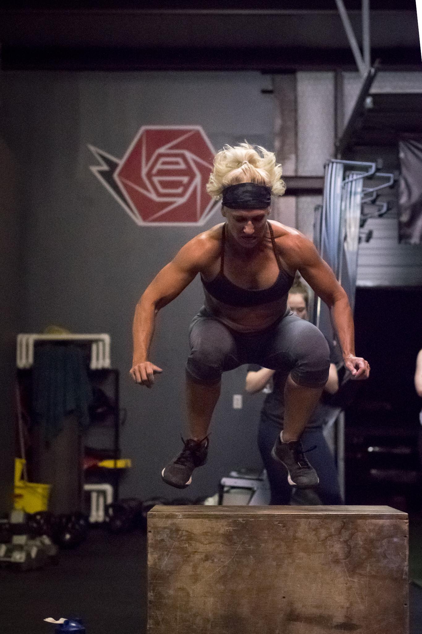 Perfecting The Box Jump – Premier CrossFit